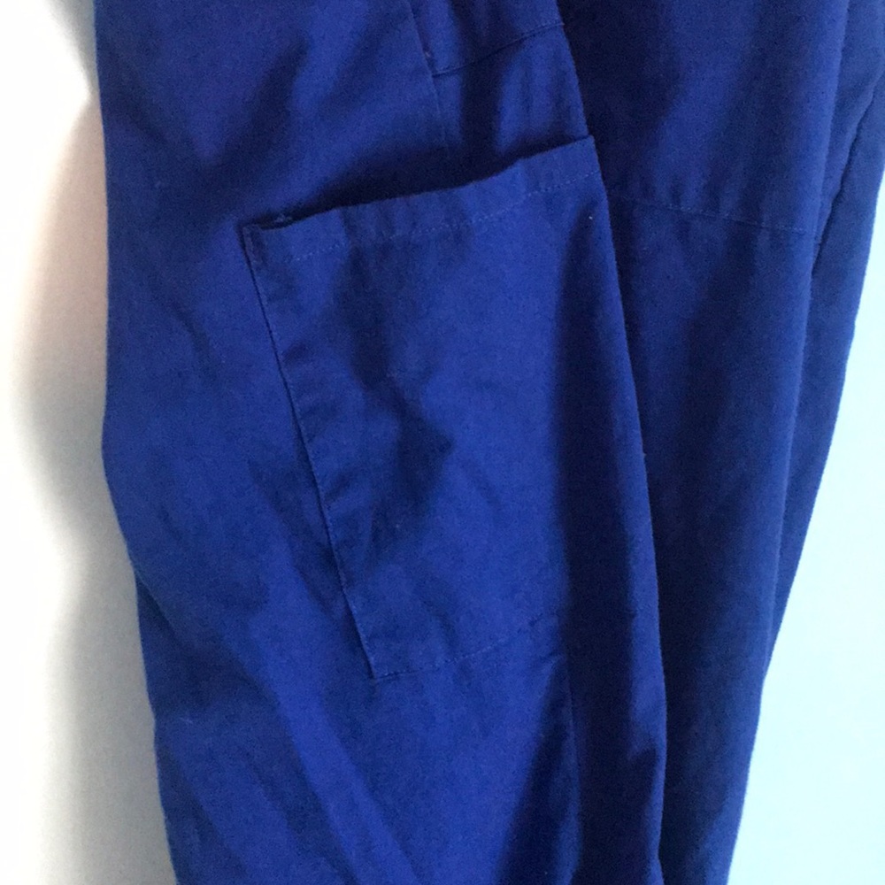 Scrubs - Picture 4 of 4